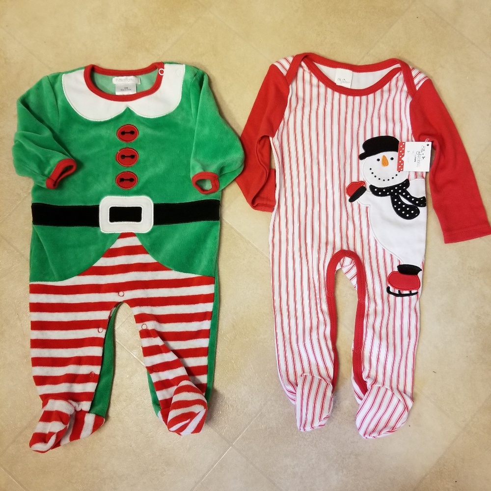 Christmas outfits size 6/9 months unisex